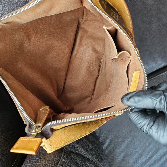 Louis Vuitton Tulum Monogram Canvas GM Pre-Owned - Picture 13 of 16